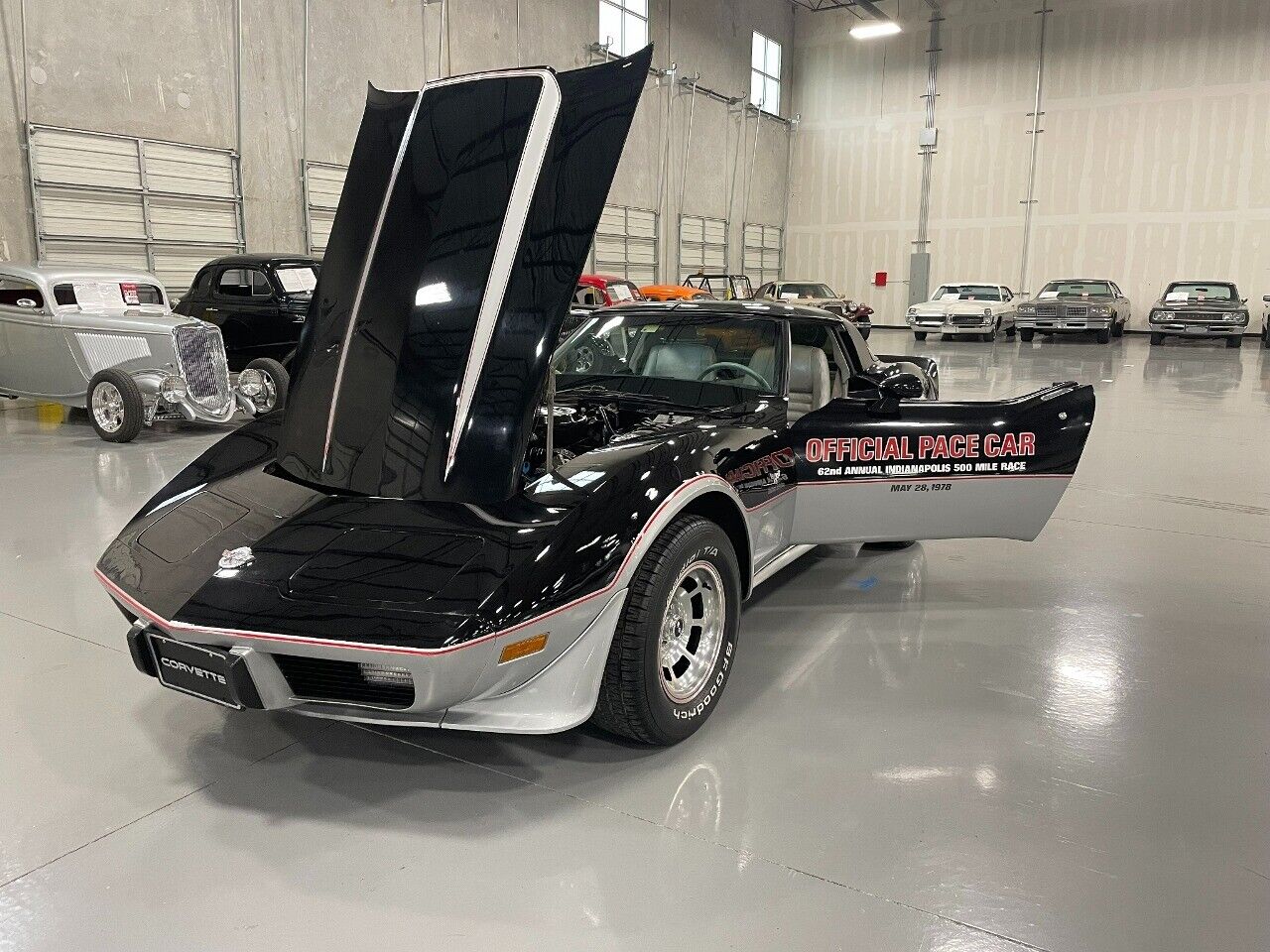 Chevrolet-Corvette-1978-8