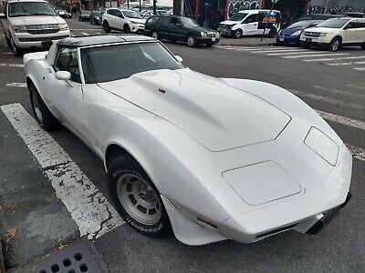 Chevrolet-Corvette-1979-1