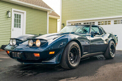 Chevrolet-Corvette-1979-11