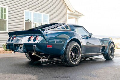 Chevrolet-Corvette-1979-13