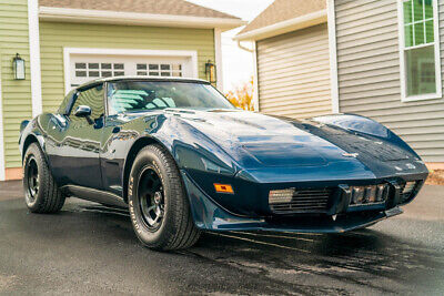 Chevrolet-Corvette-1979-19