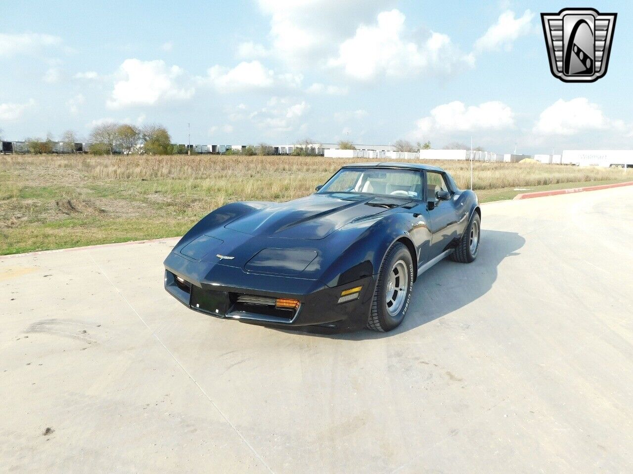 Chevrolet-Corvette-1980-2