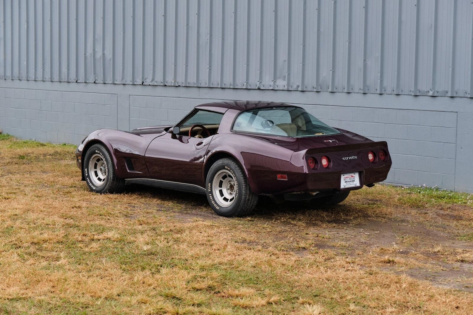 Chevrolet-Corvette-1980-3