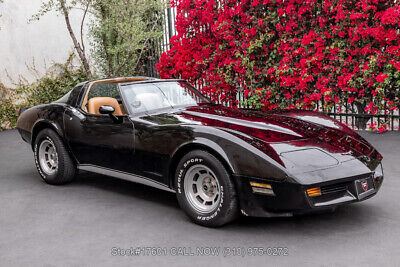 Chevrolet-Corvette-1981-2