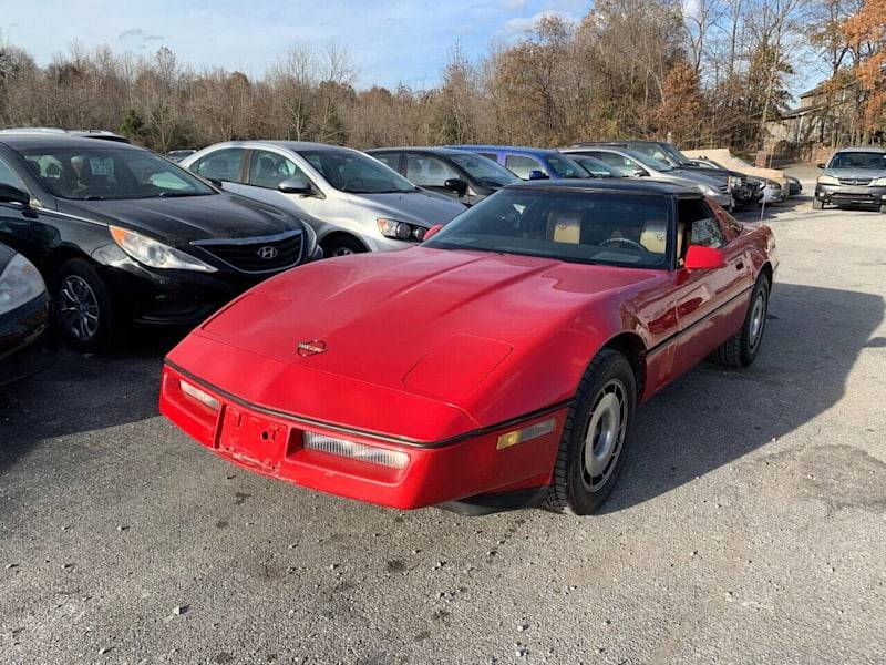 Chevrolet-Corvette-1984-2