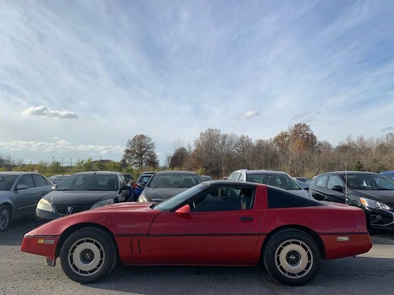 Chevrolet-Corvette-1984-4