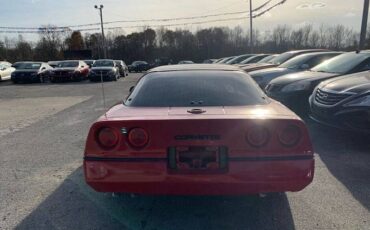 Chevrolet-Corvette-1984-5