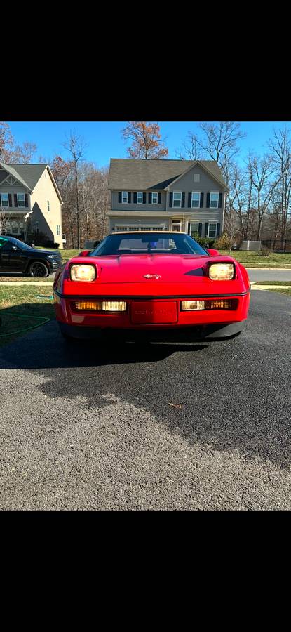 Chevrolet-Corvette-1986-2