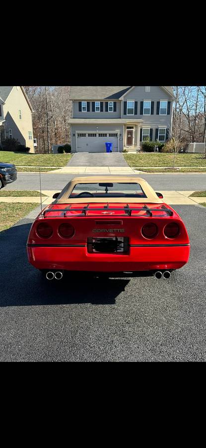 Chevrolet-Corvette-1986-9