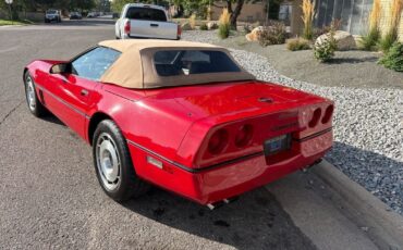 Chevrolet-Corvette-1987-34