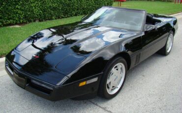 Chevrolet-Corvette-1989