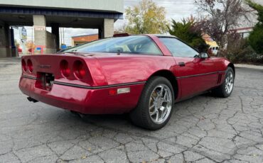 Chevrolet-Corvette-1989-4