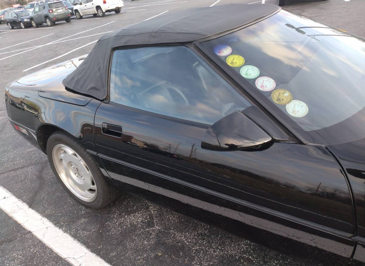 Chevrolet-Corvette-1989-8