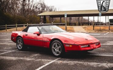 Chevrolet-Corvette-1989-8