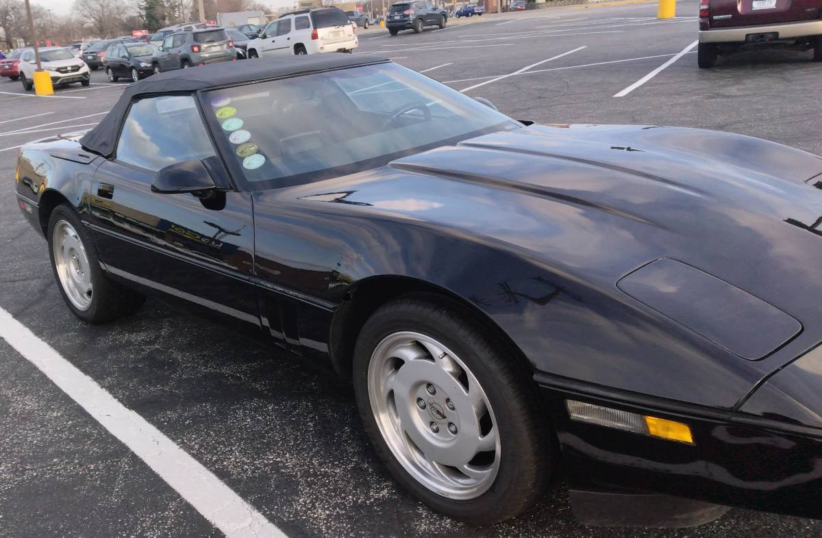 Chevrolet-Corvette-1989-9