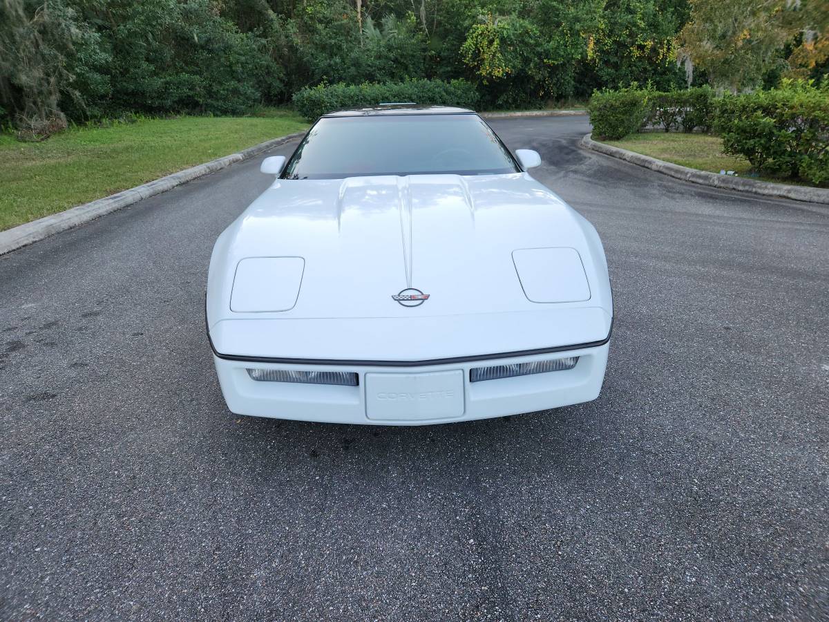 Chevrolet-Corvette-1990-1