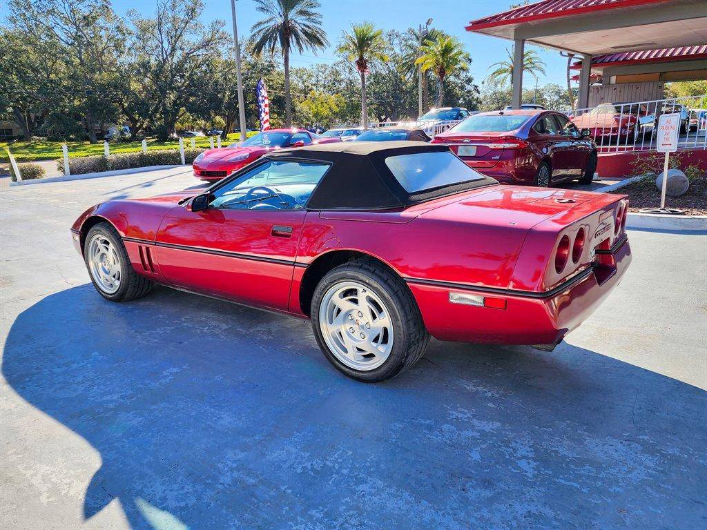 Chevrolet-Corvette-1990-13