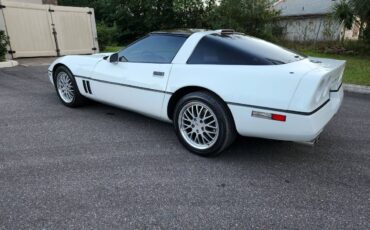 Chevrolet-Corvette-1990-3