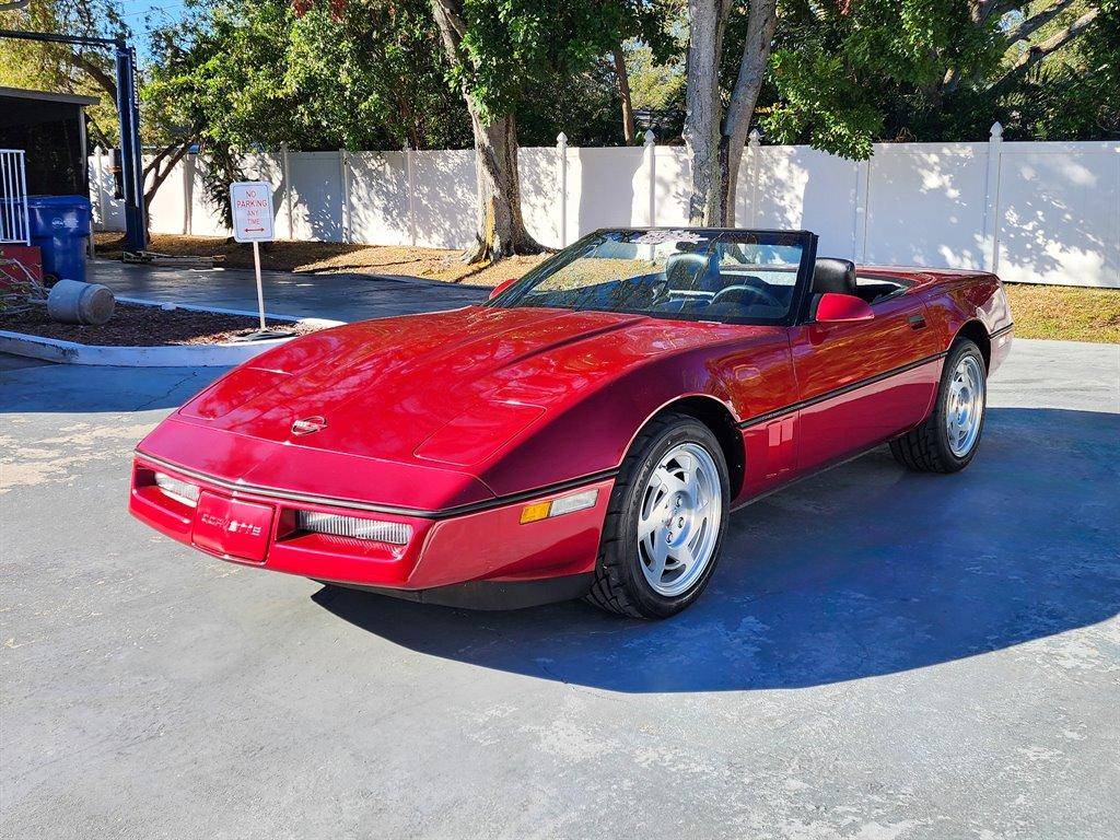 Chevrolet-Corvette-1990-7