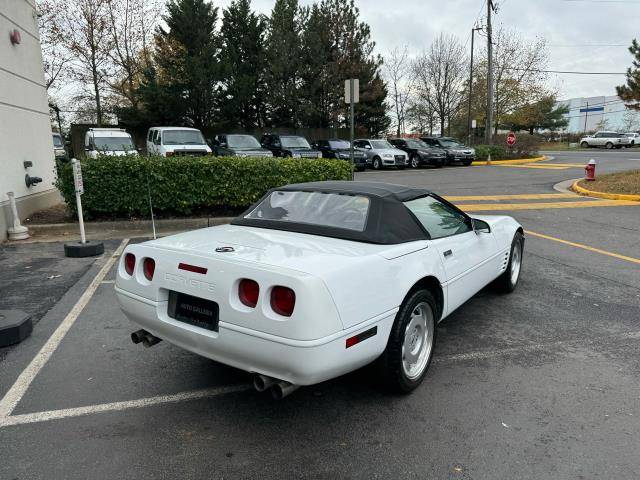 Chevrolet-Corvette-1991-12