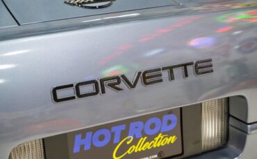 Chevrolet-Corvette-1991-33