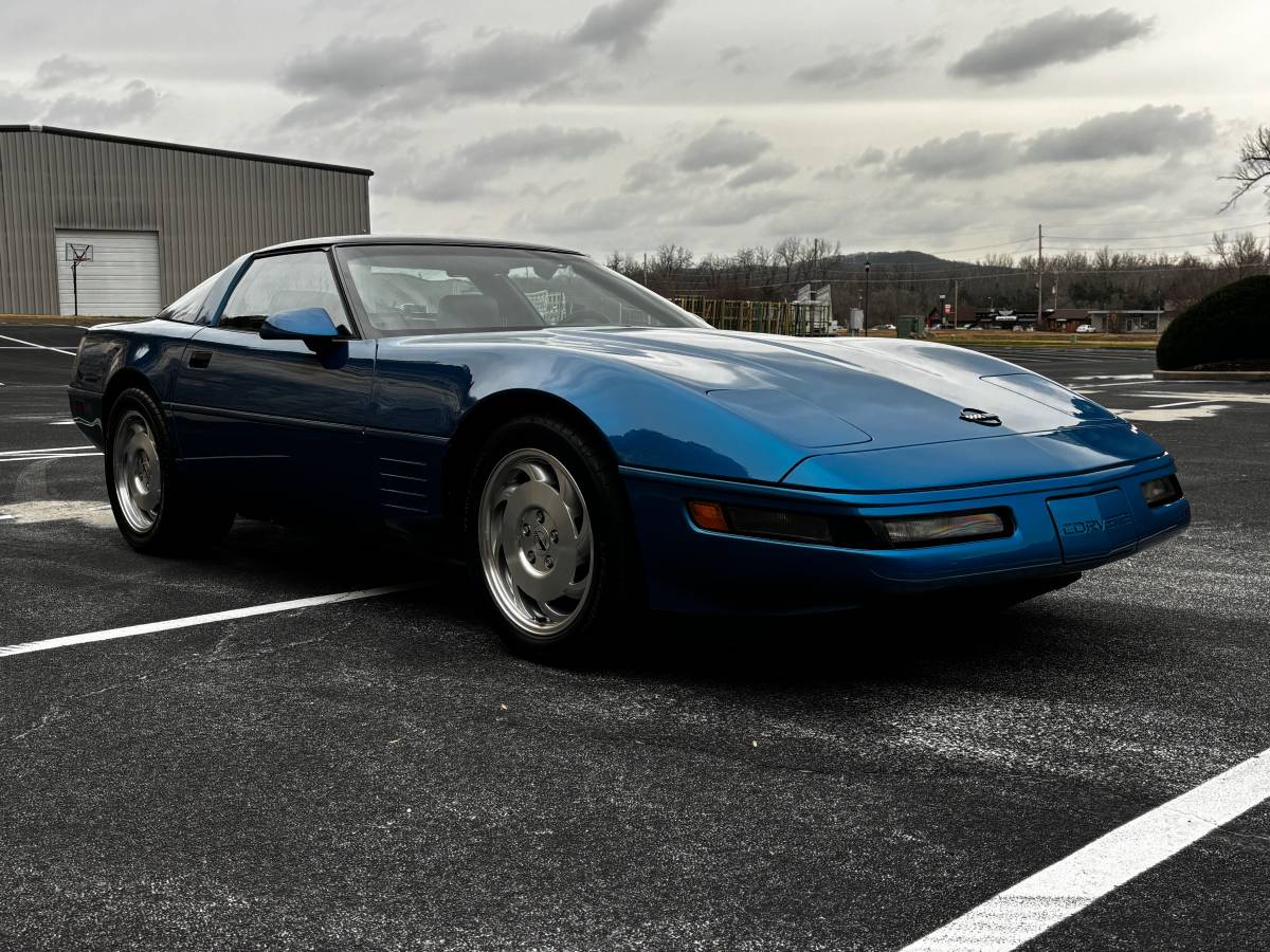 Chevrolet-Corvette-1993-1