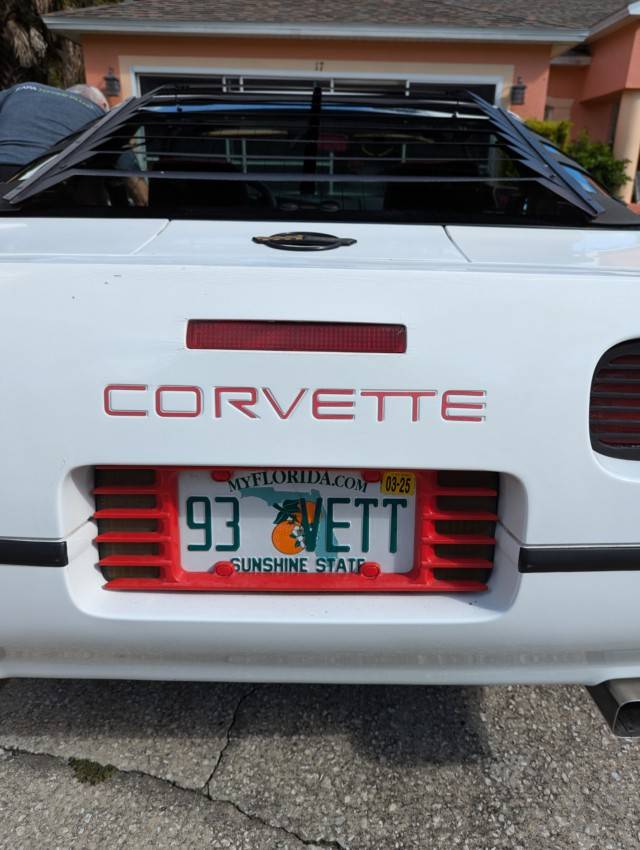 Chevrolet-Corvette-1993-13