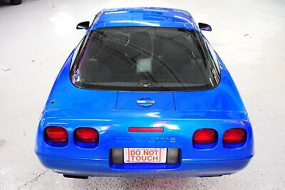 Chevrolet-Corvette-1993-13