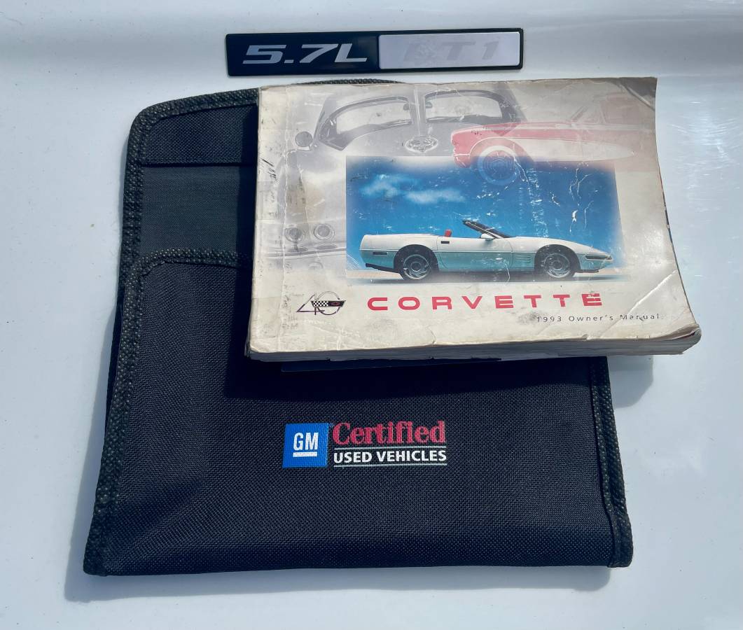 Chevrolet-Corvette-1993-18