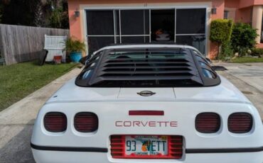 Chevrolet-Corvette-1993-4