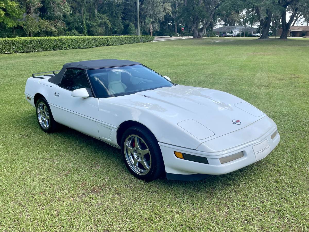 Chevrolet-Corvette-1993-5