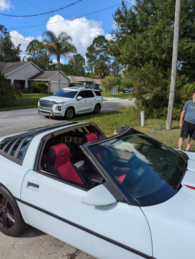 Chevrolet-Corvette-1993-9