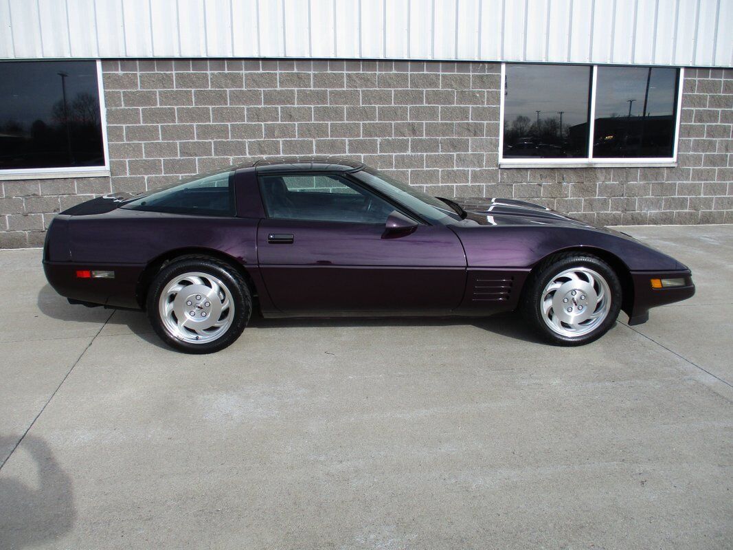 Chevrolet-Corvette-1994-23