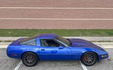 Chevrolet-Corvette-1994-3