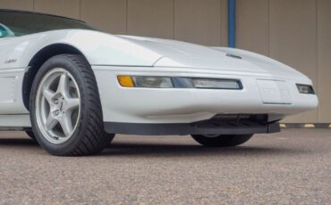 Chevrolet-Corvette-1995-3