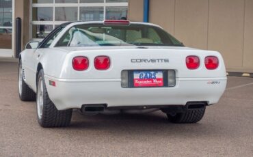 Chevrolet-Corvette-1995-8