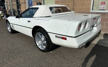 Chevrolet-Corvette-2dr-convertib-1990-3