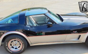 Chevrolet-Corvette-Berline-1978-10