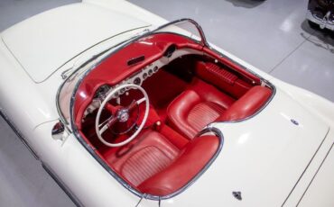 Chevrolet-Corvette-Cabriolet-1954-1