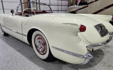 Chevrolet-Corvette-Cabriolet-1954-4