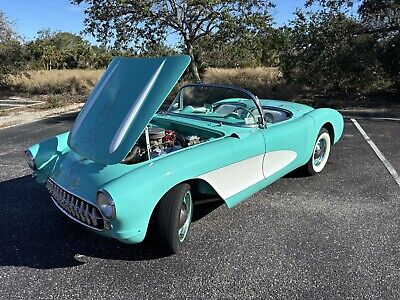 Chevrolet-Corvette-Cabriolet-1957-3