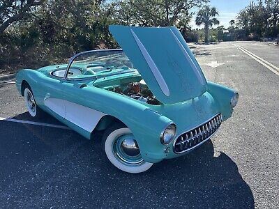 Chevrolet-Corvette-Cabriolet-1957-4