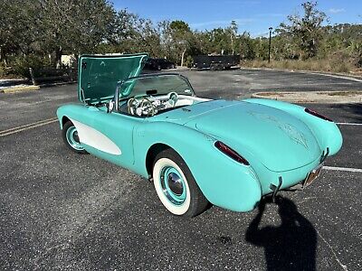 Chevrolet-Corvette-Cabriolet-1957-6