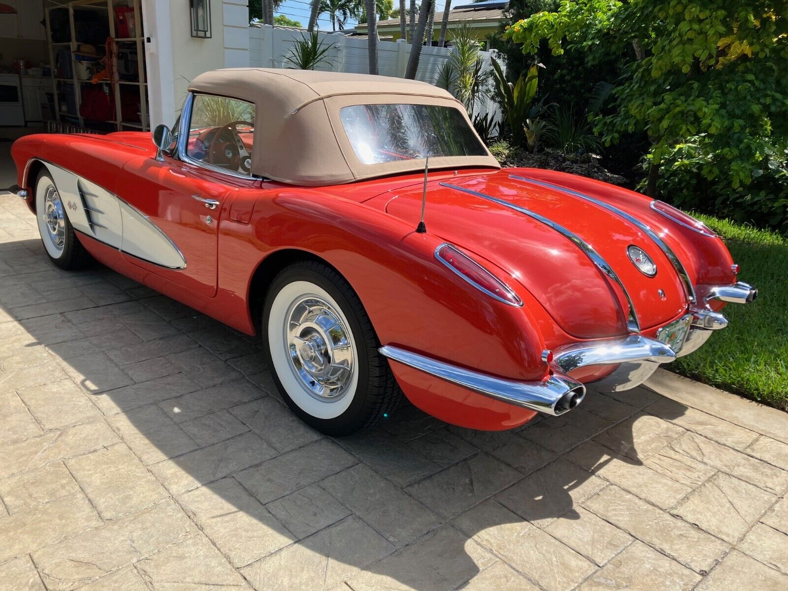 Chevrolet-Corvette-Cabriolet-1958-15