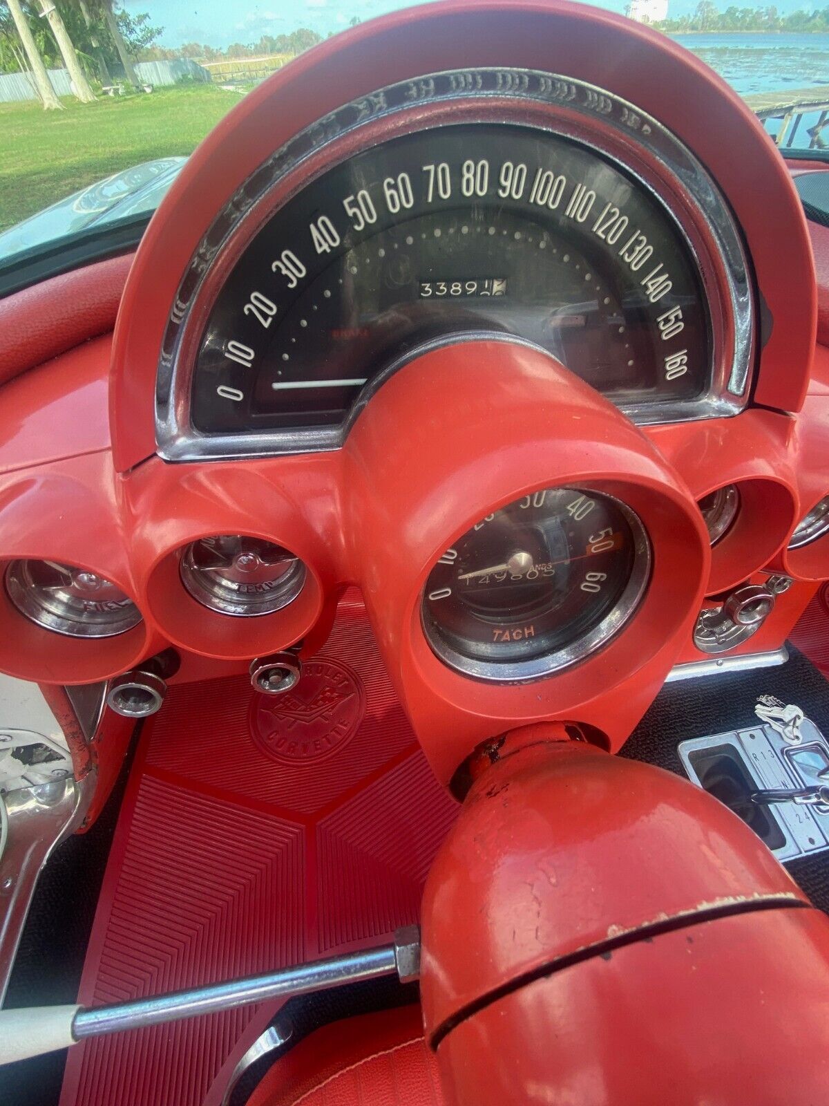 Chevrolet-Corvette-Cabriolet-1958-5