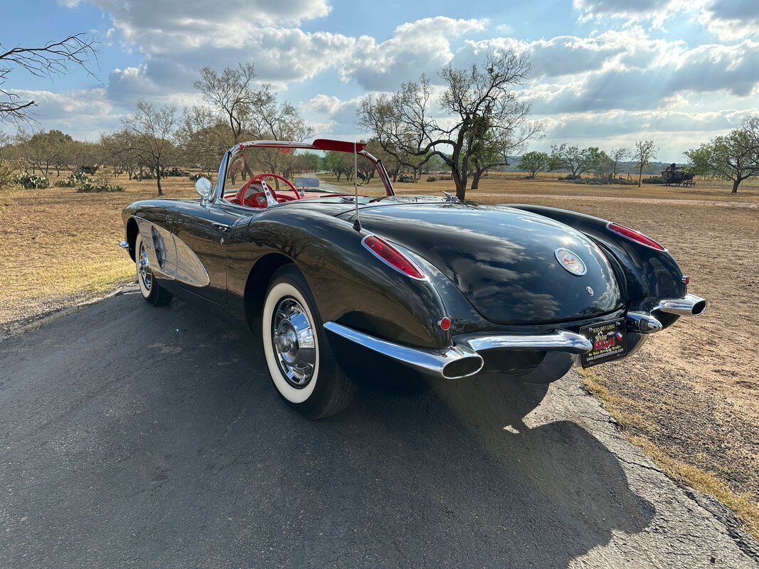 Chevrolet-Corvette-Cabriolet-1959-11