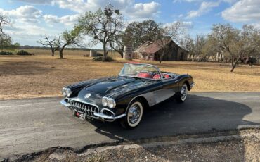 Chevrolet-Corvette-Cabriolet-1959-2