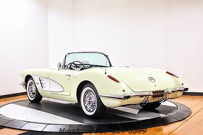 Chevrolet-Corvette-Cabriolet-1959-4