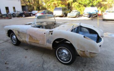 Chevrolet-Corvette-Cabriolet-1959-5