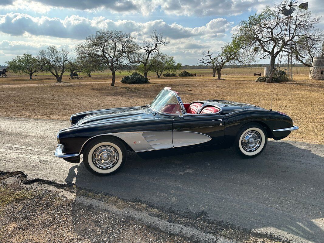 Chevrolet-Corvette-Cabriolet-1959-6